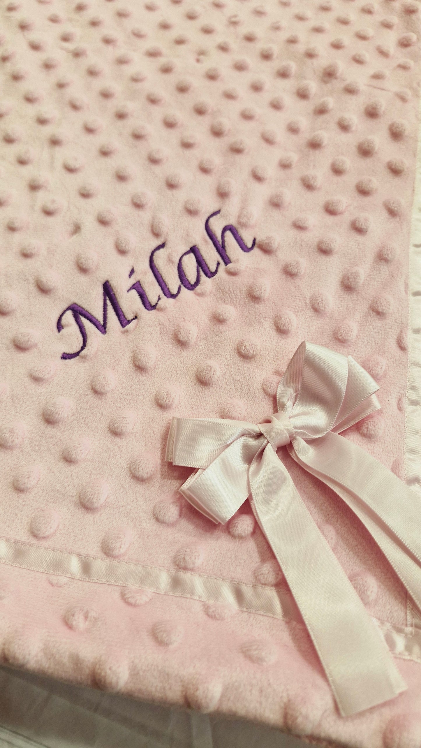 Personalised embroidered plush Bow Blanket